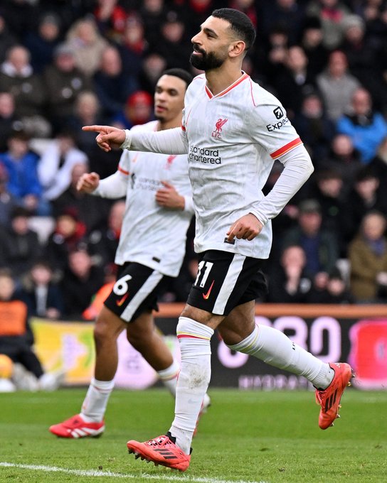 TRỰC TIẾP bóng đá Bournemouth vs Liverpool (0-2): Salah lập cú đúp - Ảnh 2.