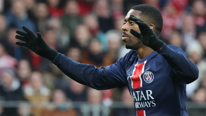 Cú hat-trick của Dembele vào lưới Brest giúp PSG băng băng tới ngôi vương