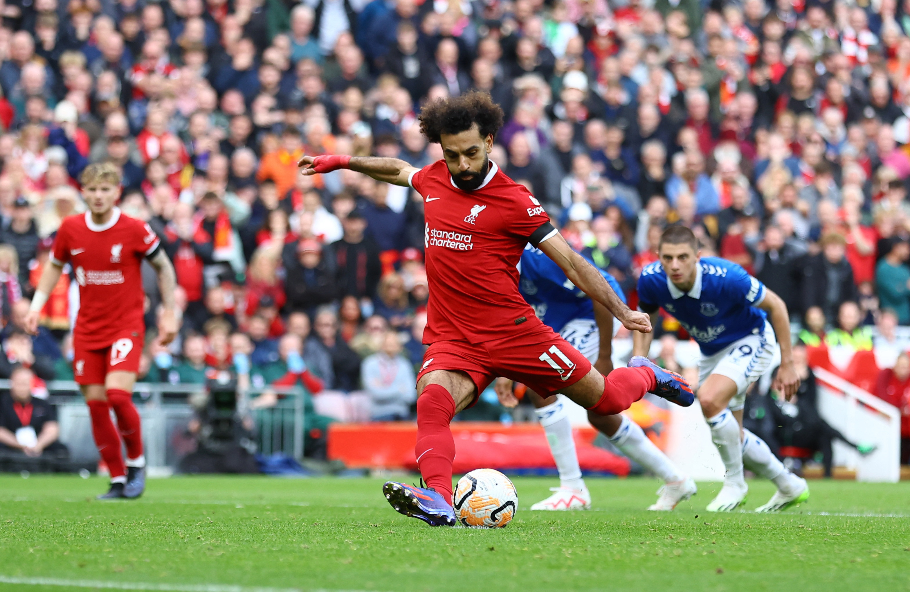 Mohamed Salah tiếp tục tỏa sáng khi trực tiếp tham gia vào 21 bàn thắng trong 12 trận sân khách của Liverpool tại Premier League mùa này